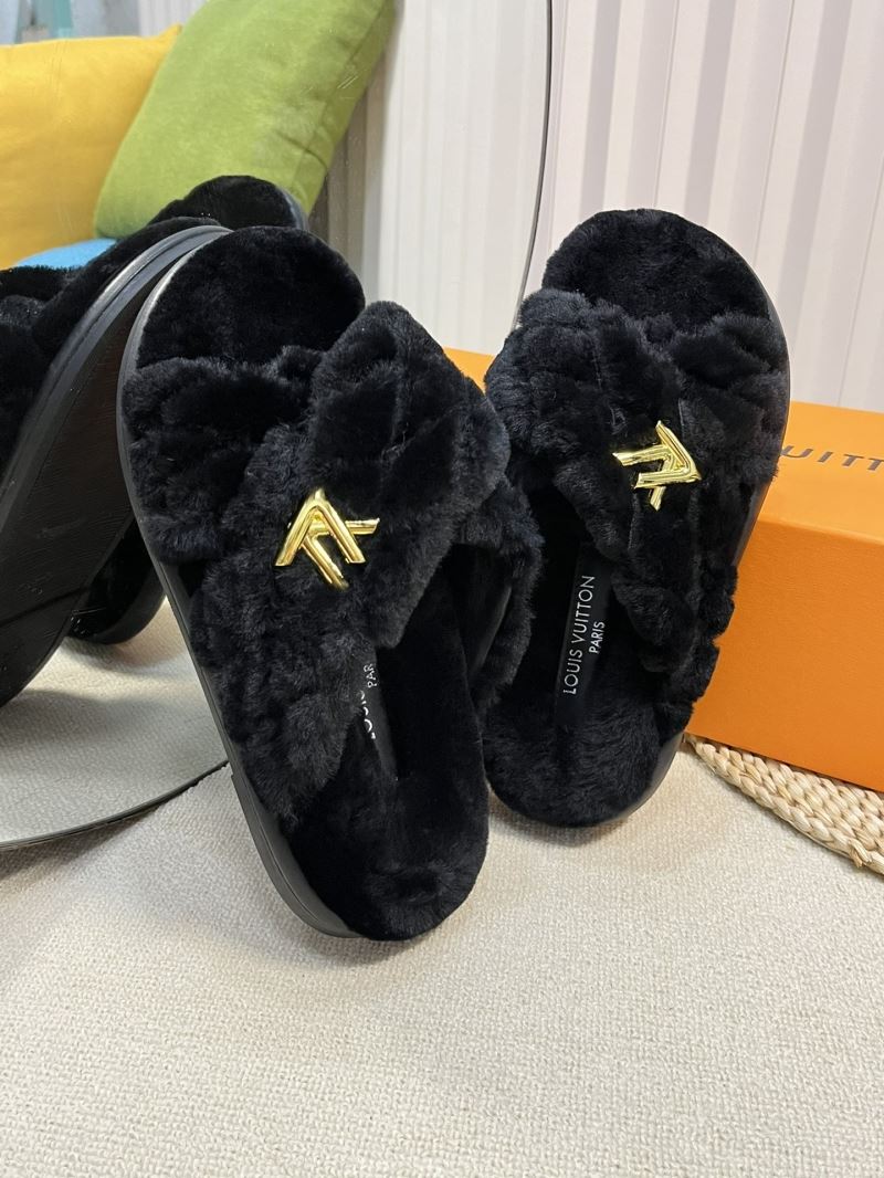 Louis Vuitton Slippers